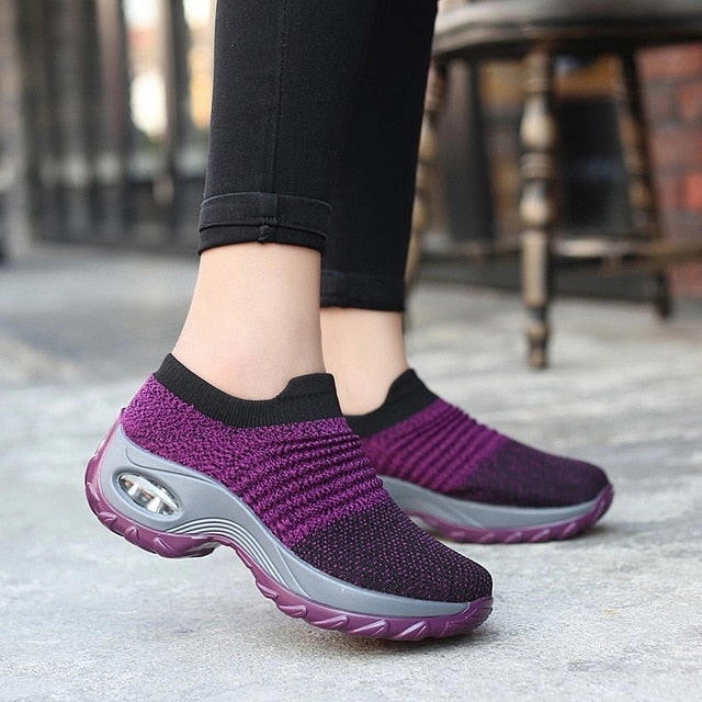2019 Spring Women Sneakers Shoes Flat Slip on Platform Sneakers for Women Black Breathable Mesh Sock Sneakers Shoes