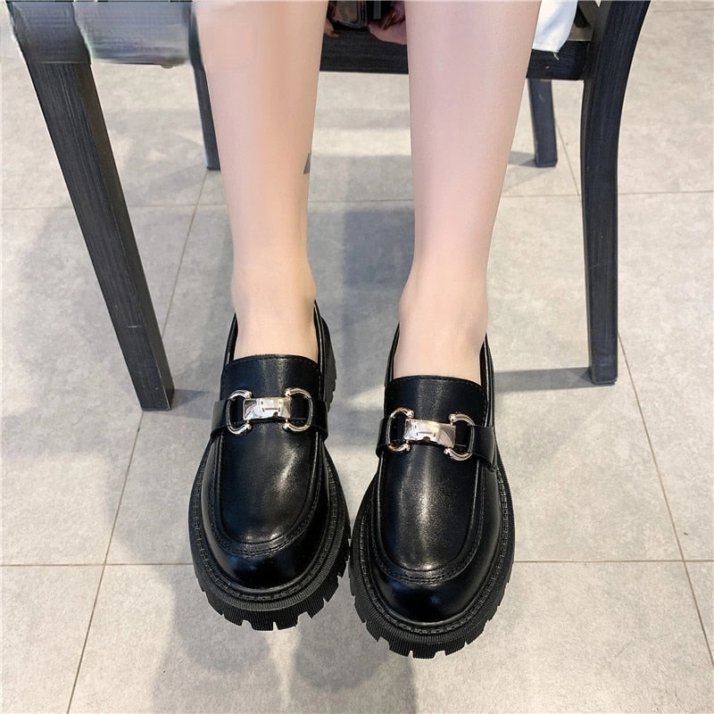 2022 Shoes for Women Loafers Ladies Thick Sole Slip on Flats Creepers Leather Platform Shoes Casual Buckle Shoe Zapatos De Mujer 50s Penny Loafers