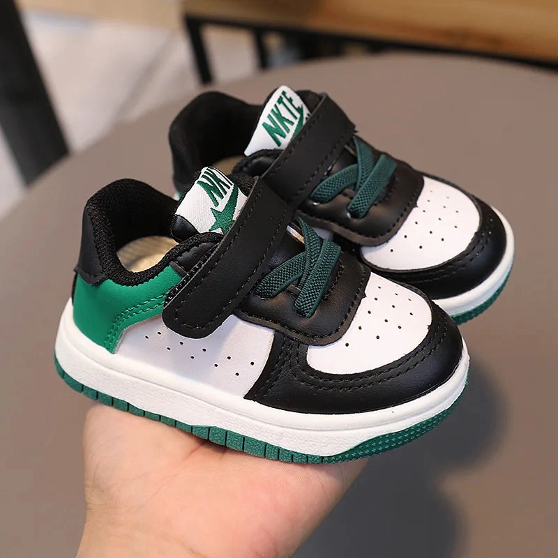 Metallic Silver Tennis Shoes 2024 Classic Leisure Kids Shoes Toddlers Sports Infant Tennis Hot Sales Baby Girls Boys Sneakers Excellent Children Shoes