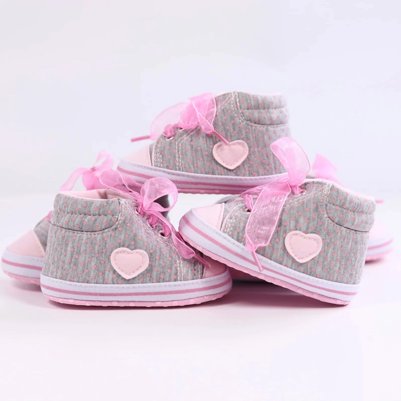 "Baby Girls Sneakers - Cute Bowknot Design, Lightweight & Non-Slip, Ideal for Indoor and Outdoor Walking during Spring and Autumn" Asics Shoes Vegan