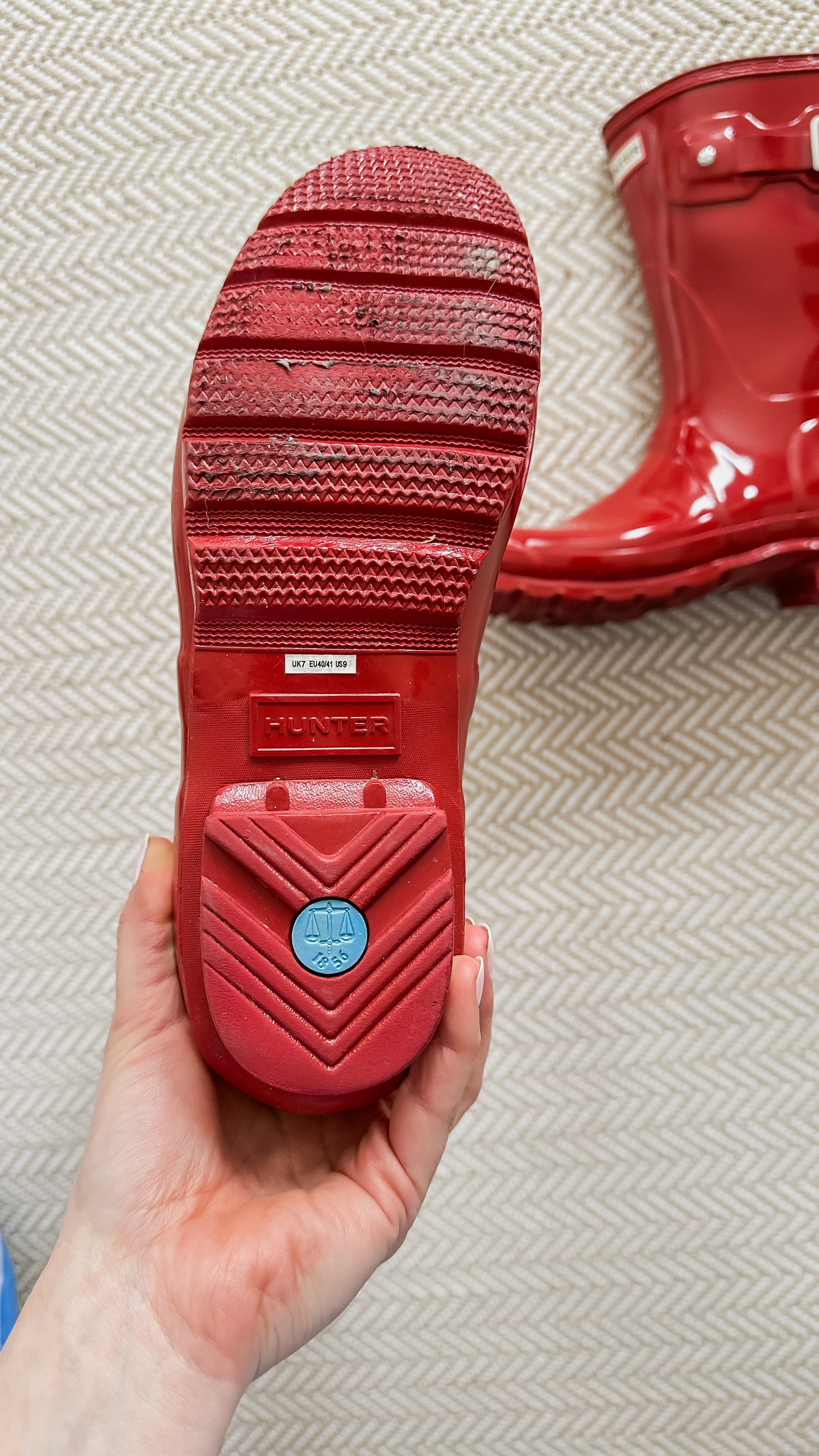 Hunter Cherry Red Gloss Short Original Waterproof Rain Boots (US 9) Adidas Sobakov Shoes