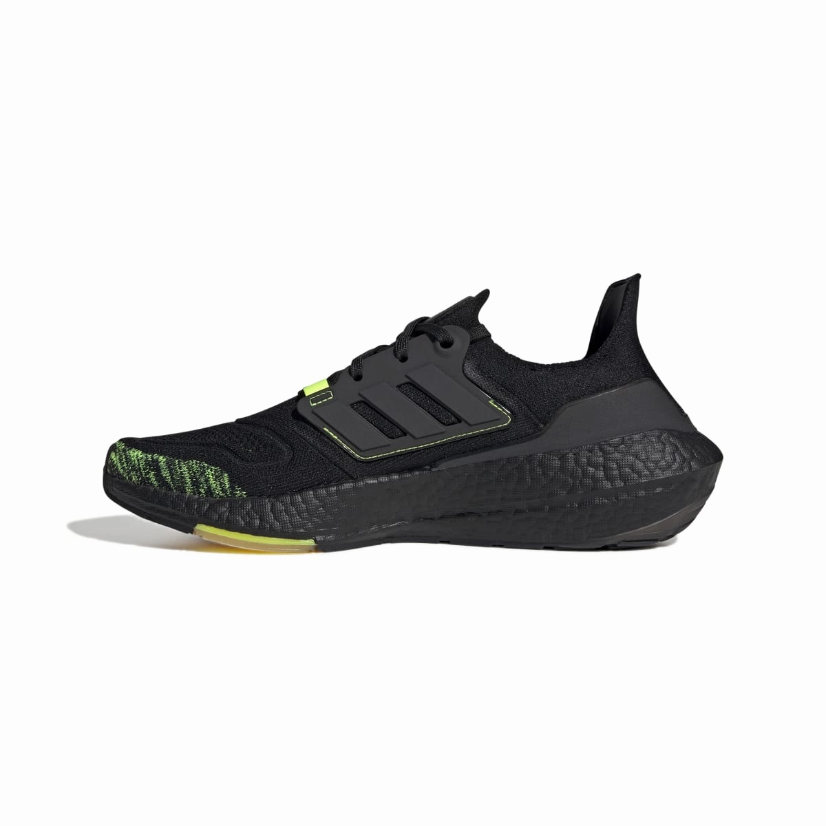 Everywhere Fit Leg Slim ADIDAS GX5915 ULTRABOOST 22 MN'S (Medium) Black/Black/Yellow Textile Running Shoes