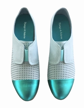 Django & Juliette Jacca ~ Jade ~ White ~ Leather SOLD OUT Coach Hike