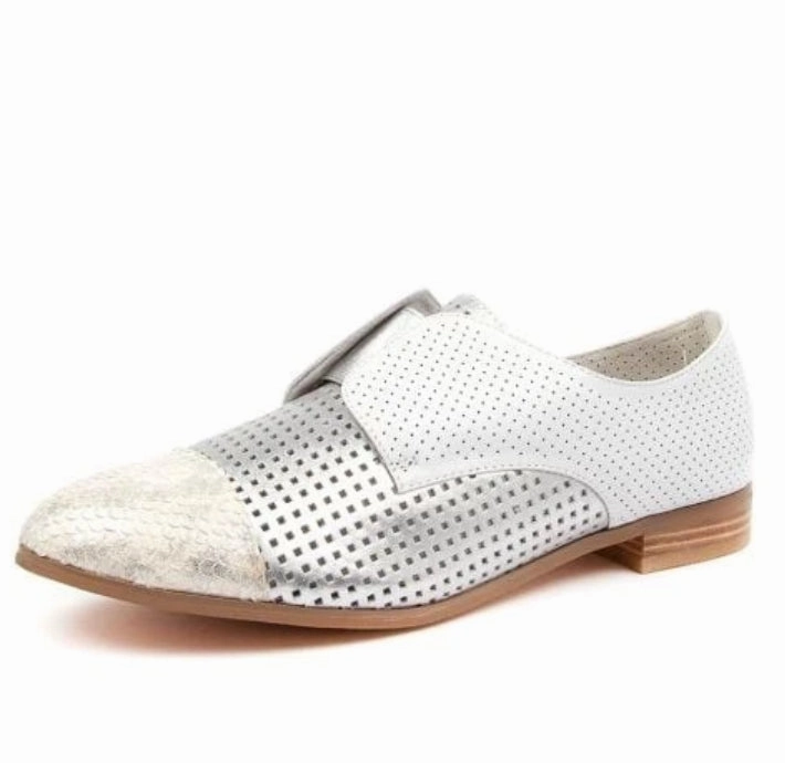 Django & Juliette Jacca ~ Jade ~ White ~ Leather SOLD OUT Moon Jog Soft Stride