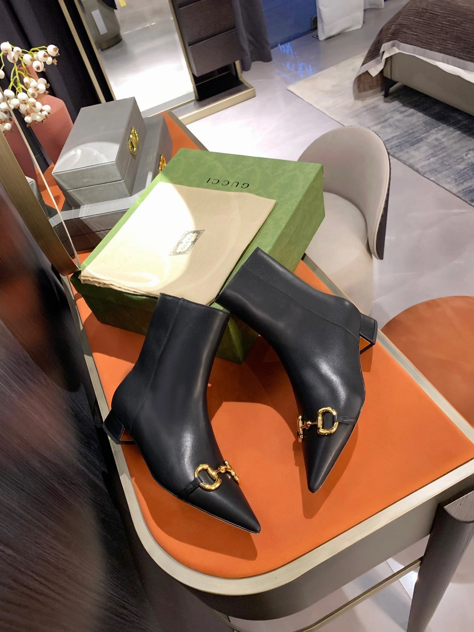 Adidas Adizero Prime Sp 2.0 Track And Field Shoes SE730  Size 4-10  Heels:2.4cm Material: Cowhide  Lining: Sheep skin Sole: Italian leather