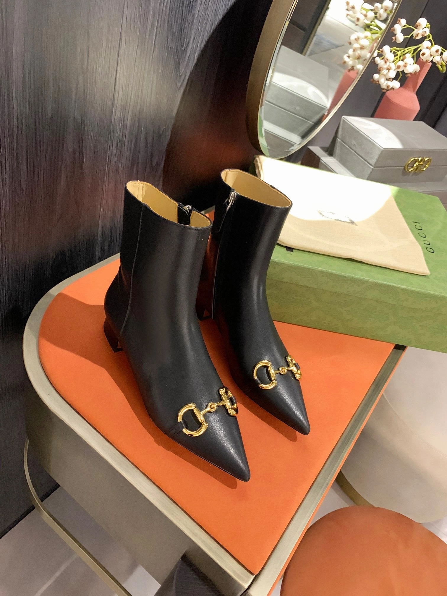 Mexico Adidas Shoes SE730  Size 4-10  Heels:2.4cm Material: Cowhide  Lining: Sheep skin Sole: Italian leather