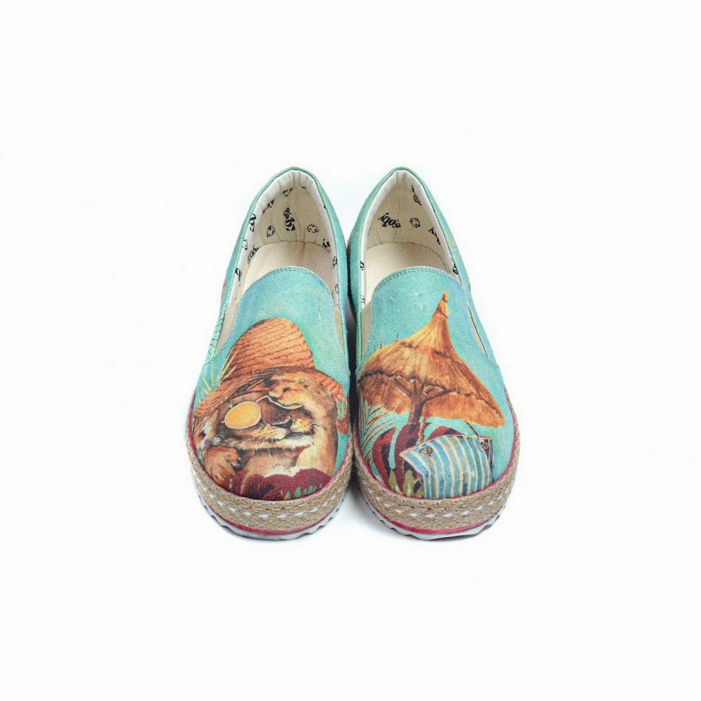 New In Sneaker Shoes HV1512