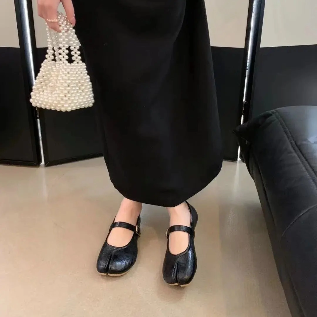 Designer Flat Shoes Wedding binfenxie  -  Women Flats Fashion Split Toe Flat Heel Casual Laofer Shoes Shallow Slip On Ladies Balle Shoes Soft Dress Shoes Mujer