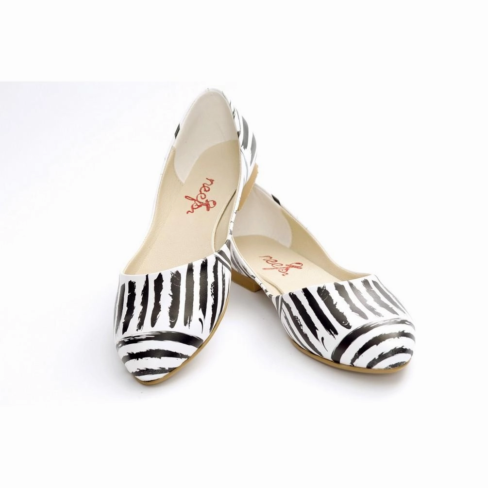 Black and White Ballerinas Shoes NSS351 Freeze Proof