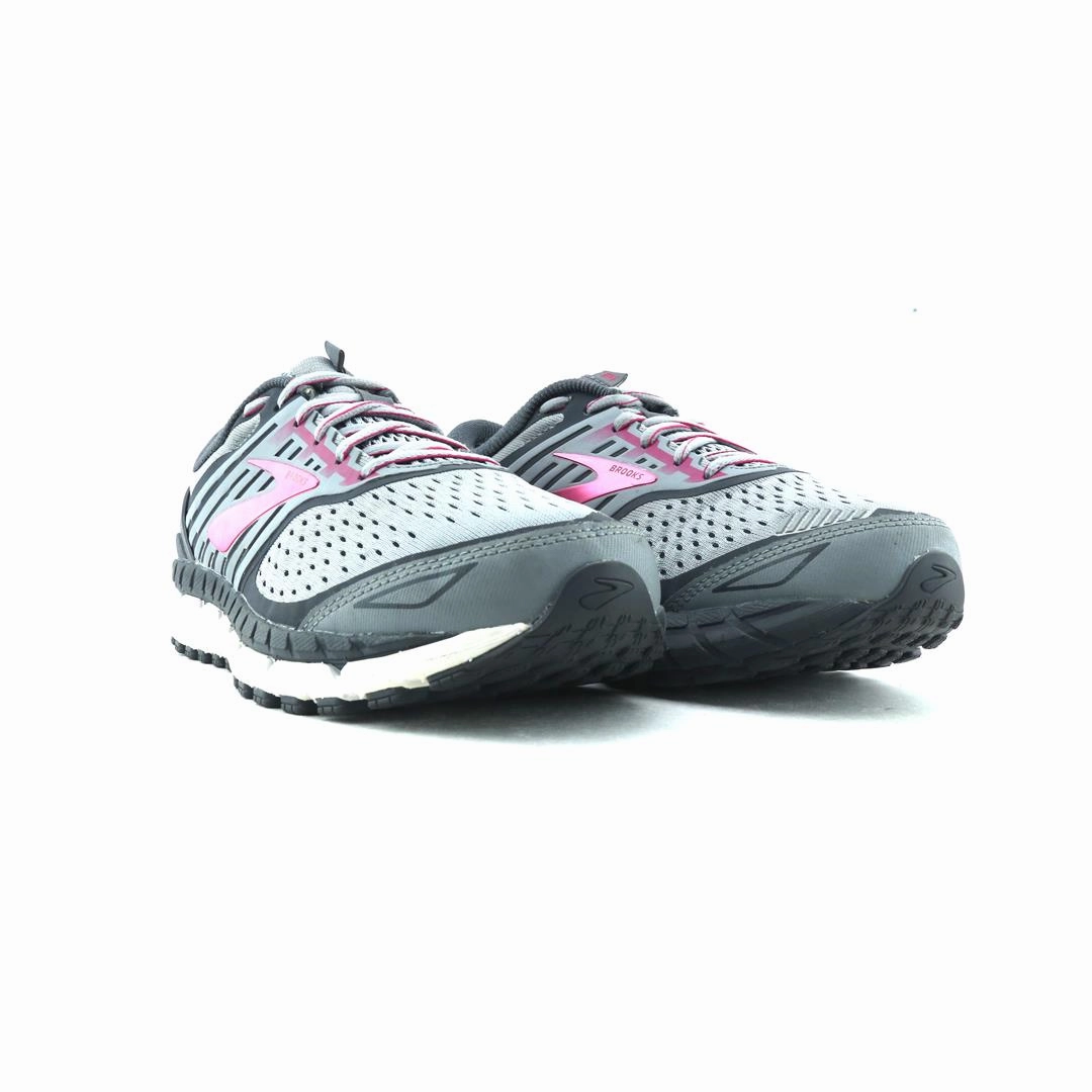 BROOKS ARIEL '18 Snow Running Shoes