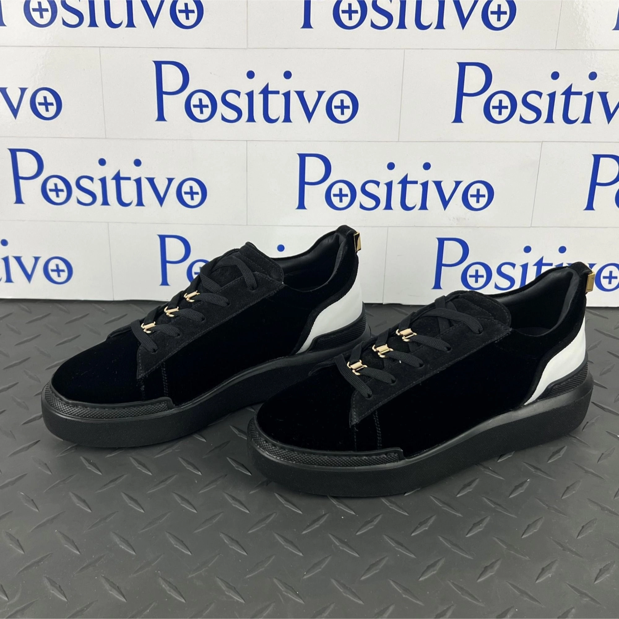 Buscemi Womens Ninna Velvet Black Leather Sneakers Good Running Sneakers