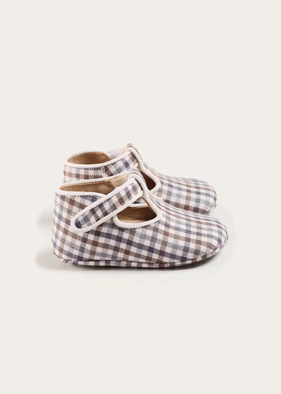 Cadogan Houndstooth T-Bar Pram Shoes in Brown (17-2EU) Asics Shoes Low