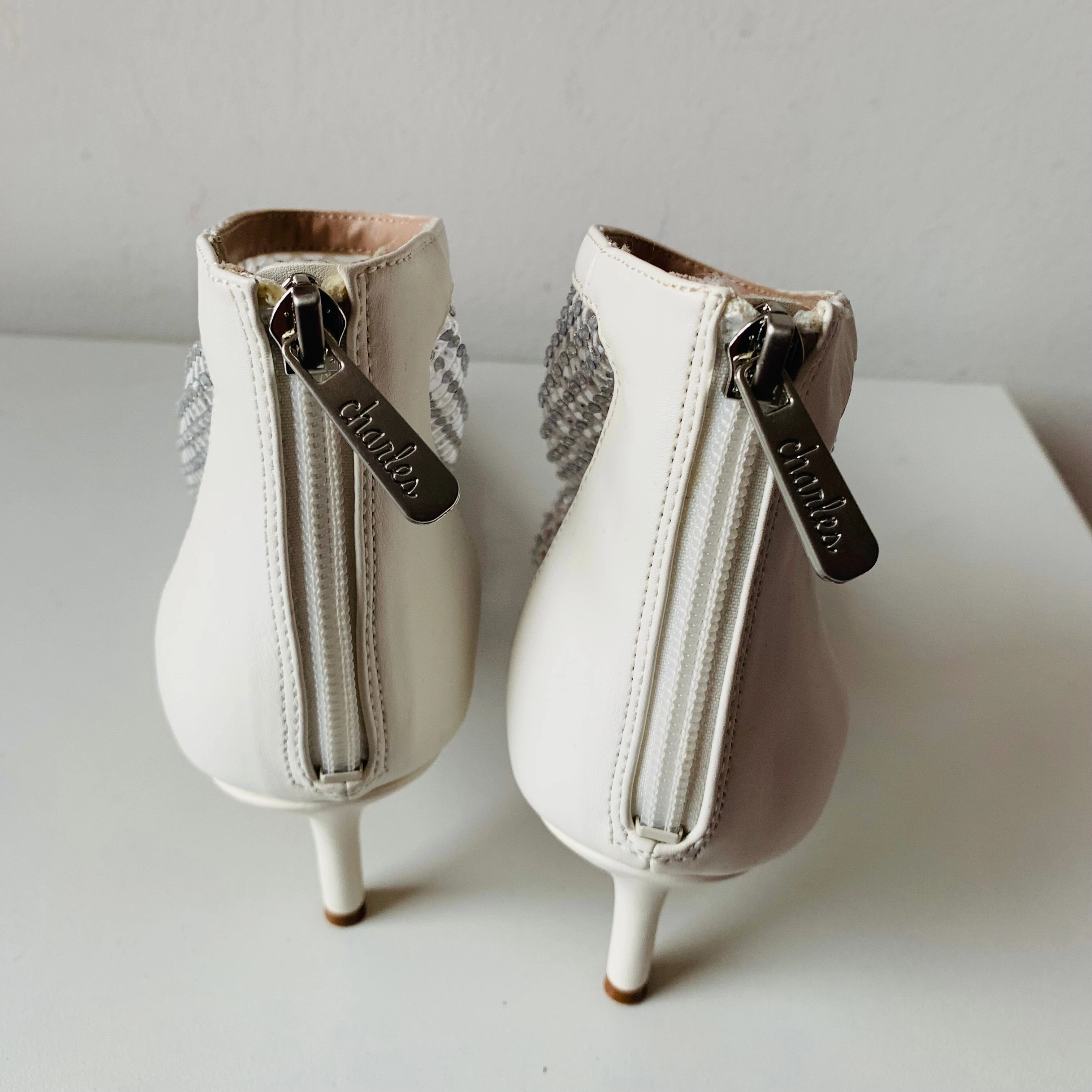 Grinch Adidas Shoes Charles by Charles David Afterhours White Mesh Bootie Size 7 New