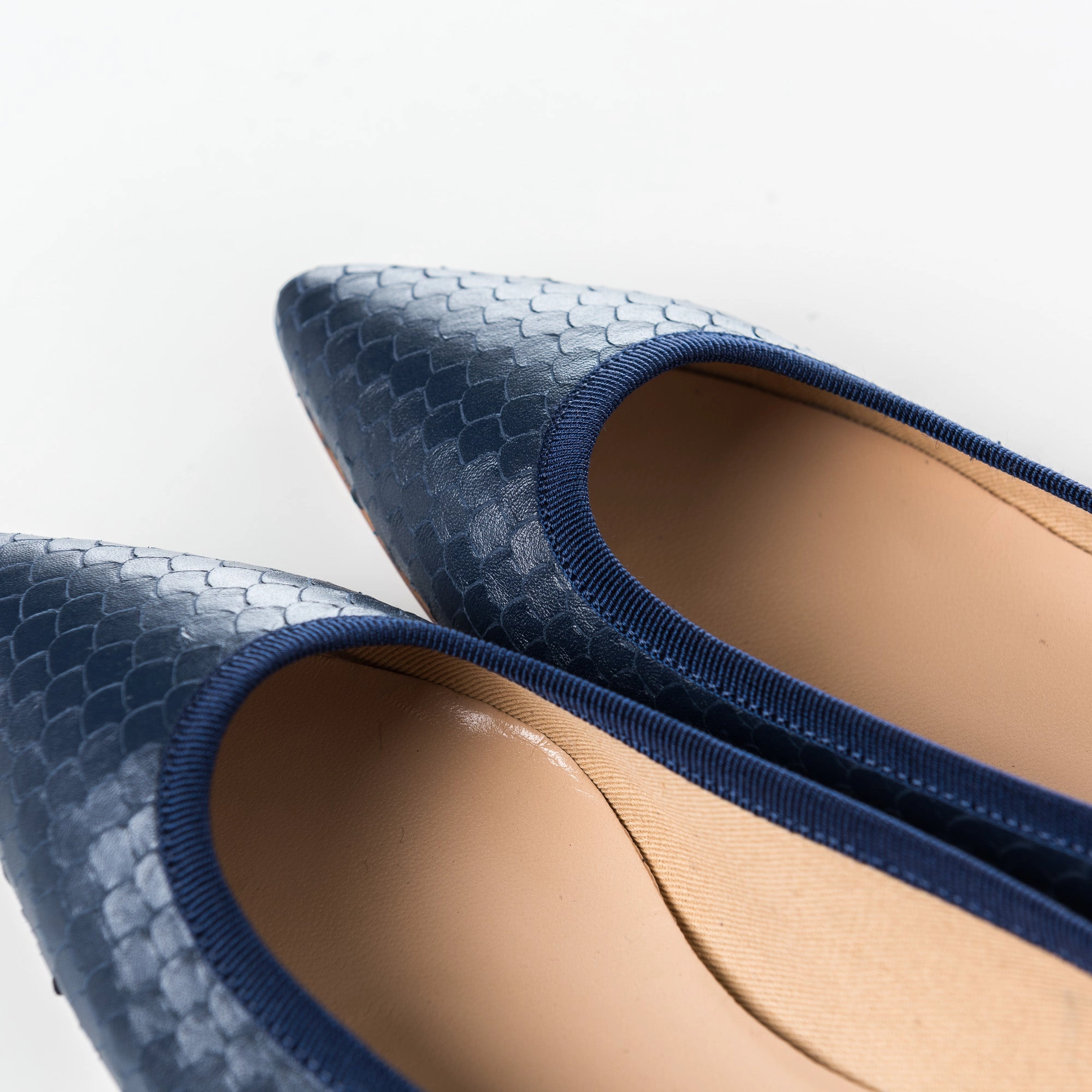 Flat Shoe Organizer Pointed toe ballet flats blue cobra effect leather