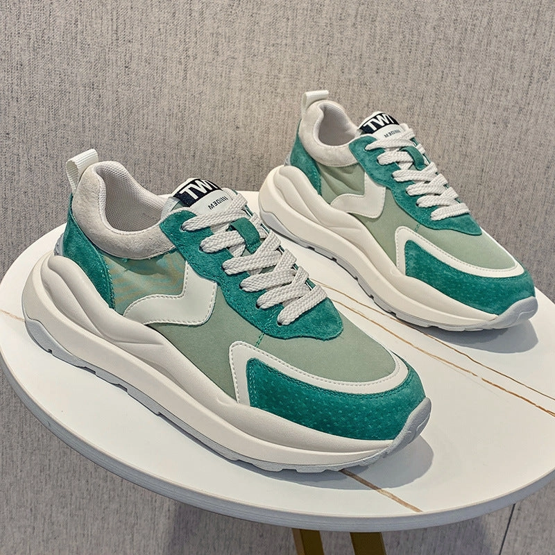 Hiking Boots Ankle Support Or Not Sports Shoes Show Feet Small White Light Old Shoes | Brodtica.com