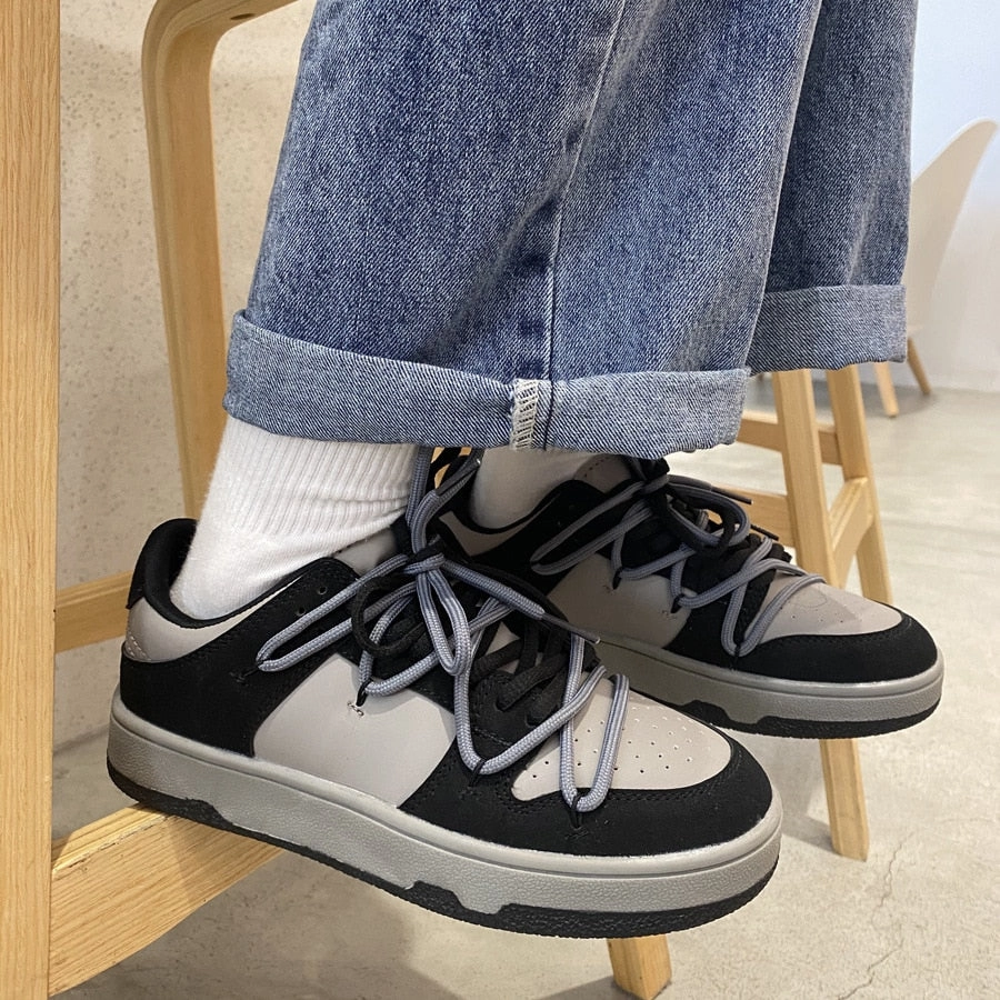 Amozae--Black Friday   Brand Women Sneakers Luxury Vulcanize Shoes Women Casual Footwear Zapatillas Mujer Light Flat Shoes Ladies Plus Size 43 44 Low Heel Flat Wedding Shoes With Bling