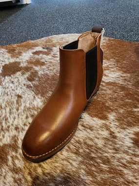 Adidas Vulcano Shoes Women's Belgravia Boot