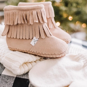 Chestnut Cozy Boot New Adidas Skateboarding Shoes