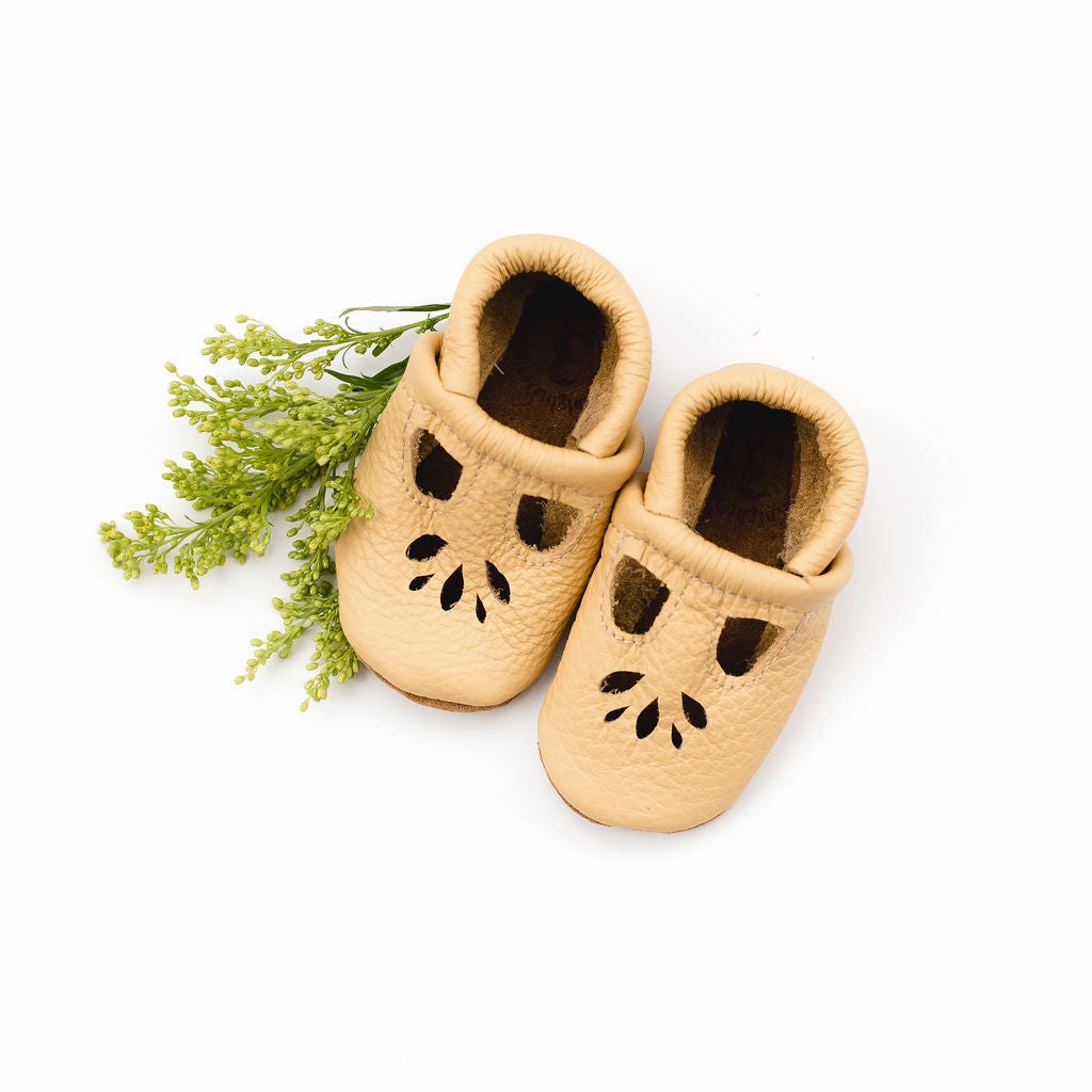 Heel Booties Daffodil LOTUS T-strap Shoes Baby and Toddler