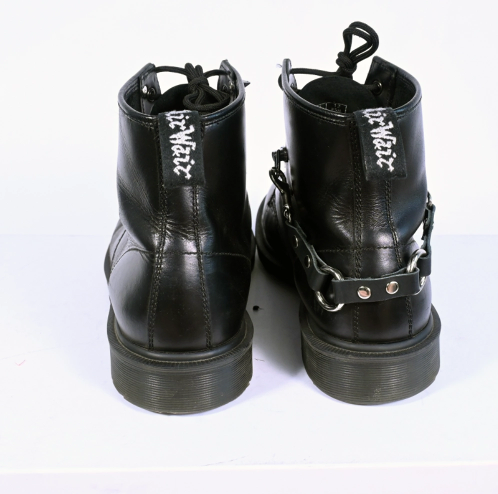 DAN 7:20 Doc boots Towelie Adidas Shoes