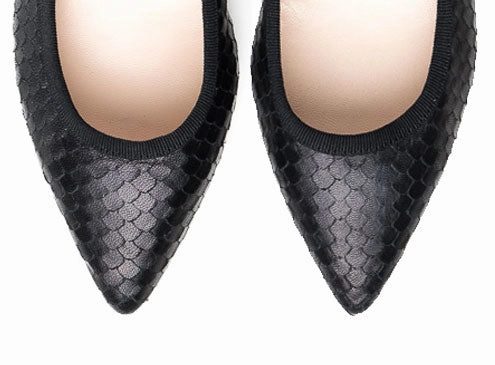 Black leather pointed toe ballet flats with cobra-skin effect Running Shoes For Flat Footed