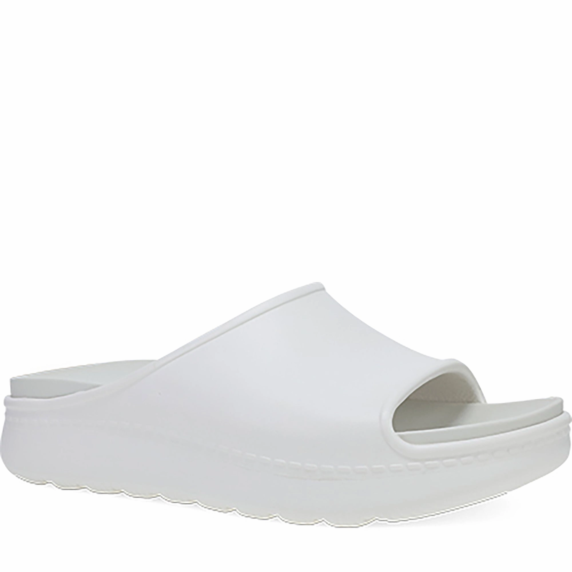 Devyn Chic Vibe Universal Look