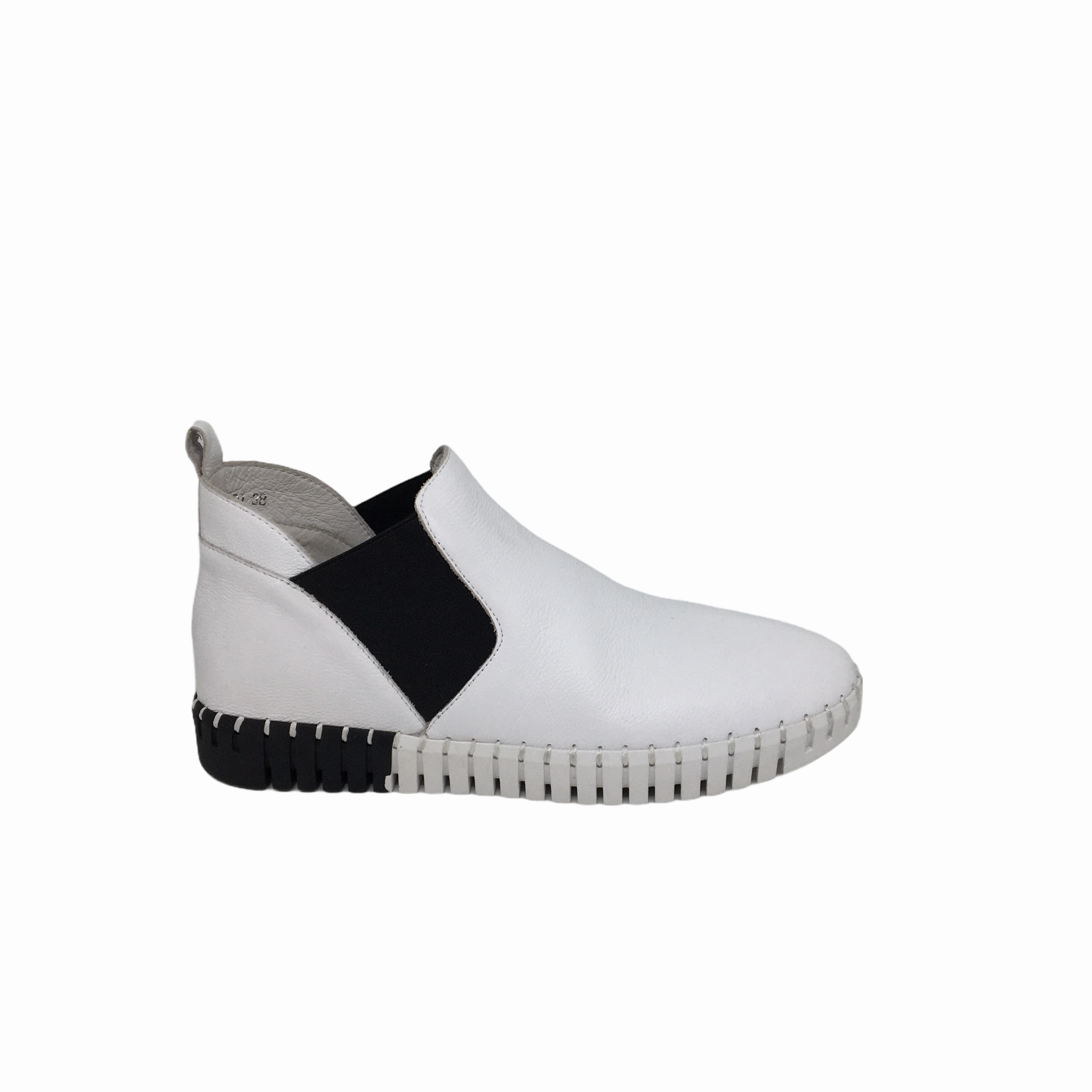 Waterproof Feature Django & Juliette Lucksa Boot ~ Black ~ White ~ Leather