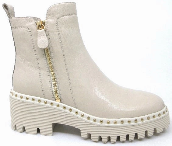 Adidas Best Skate Shoes Django & Juliette Ospott Leather Boot - Vanilla