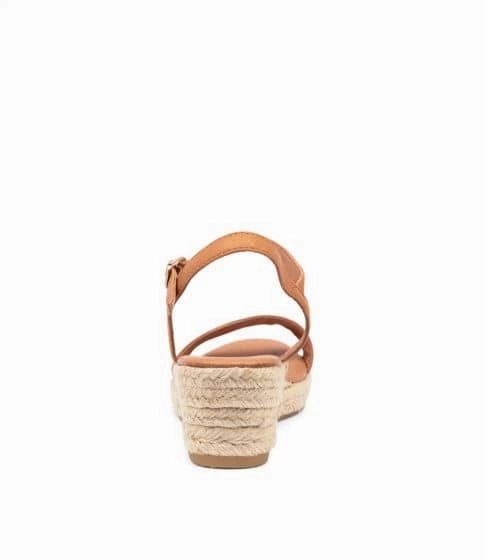 Alluring Silhouette Premium Style Django & Juliette Shielay Tan Leather Wedge