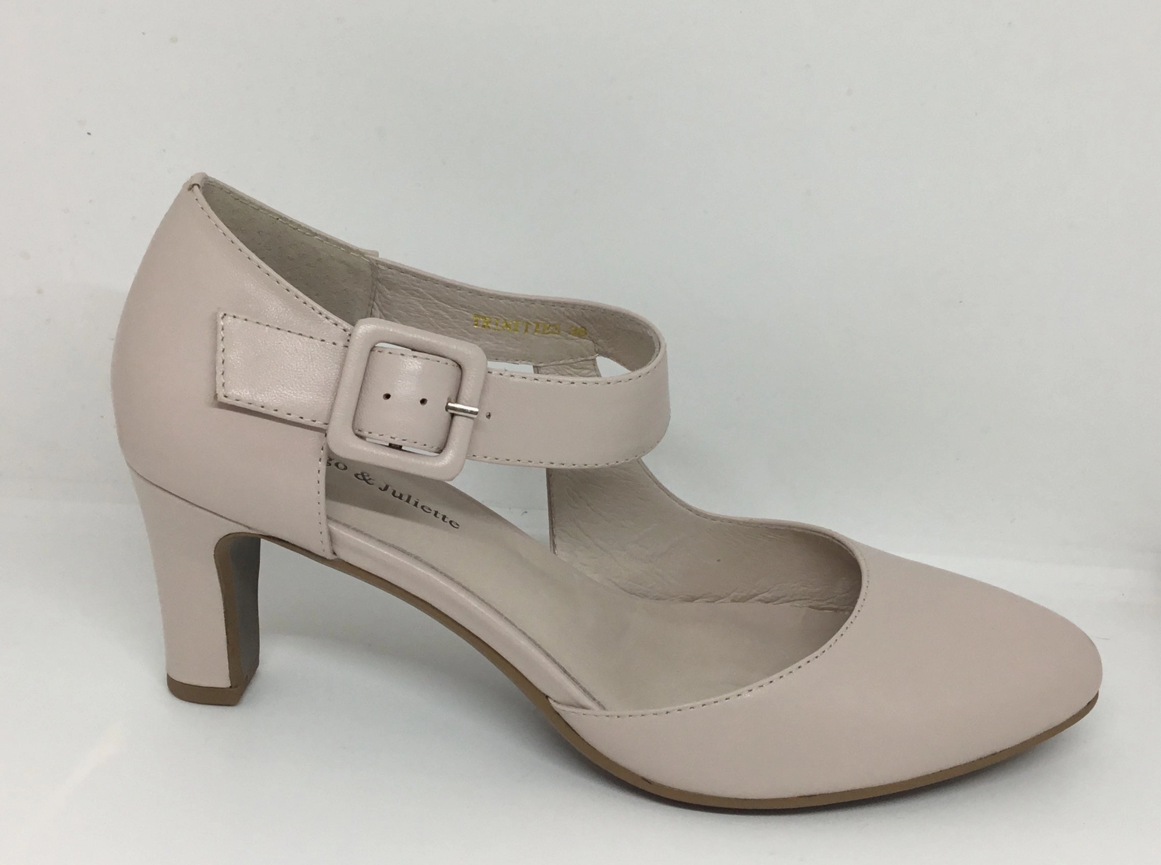 Gift Ready Work Chic Django & Juliette Trinities Leather Heel ~ White ~ Black ~ Nude