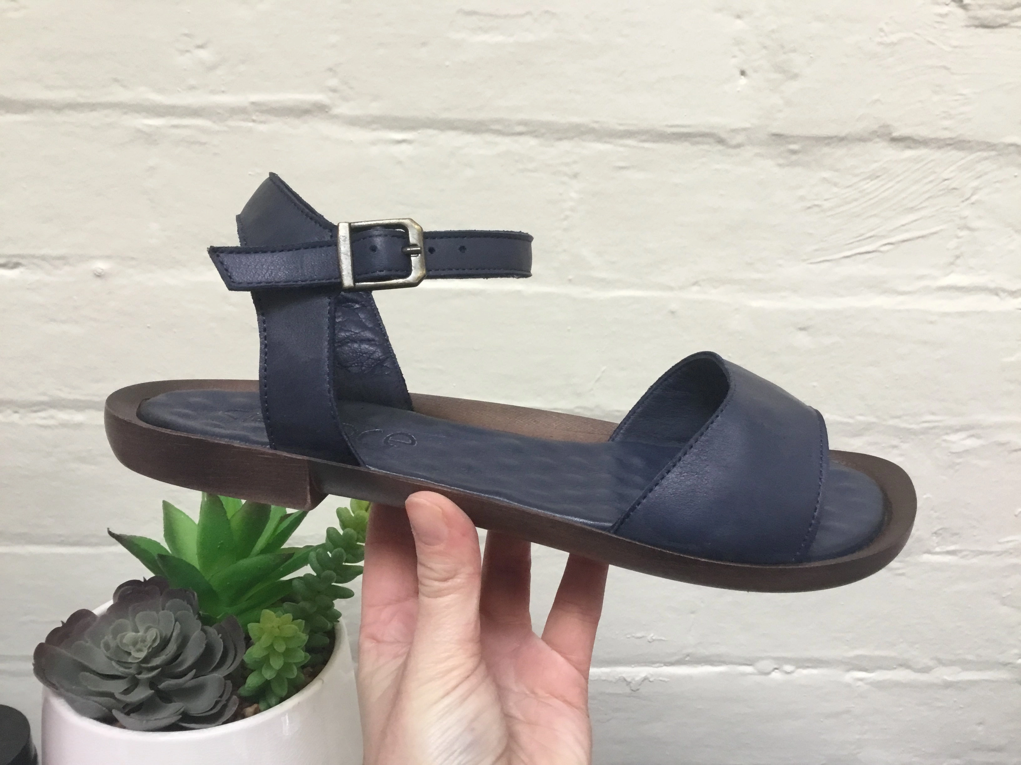 Step Easy Camore Navy Leather Sandal