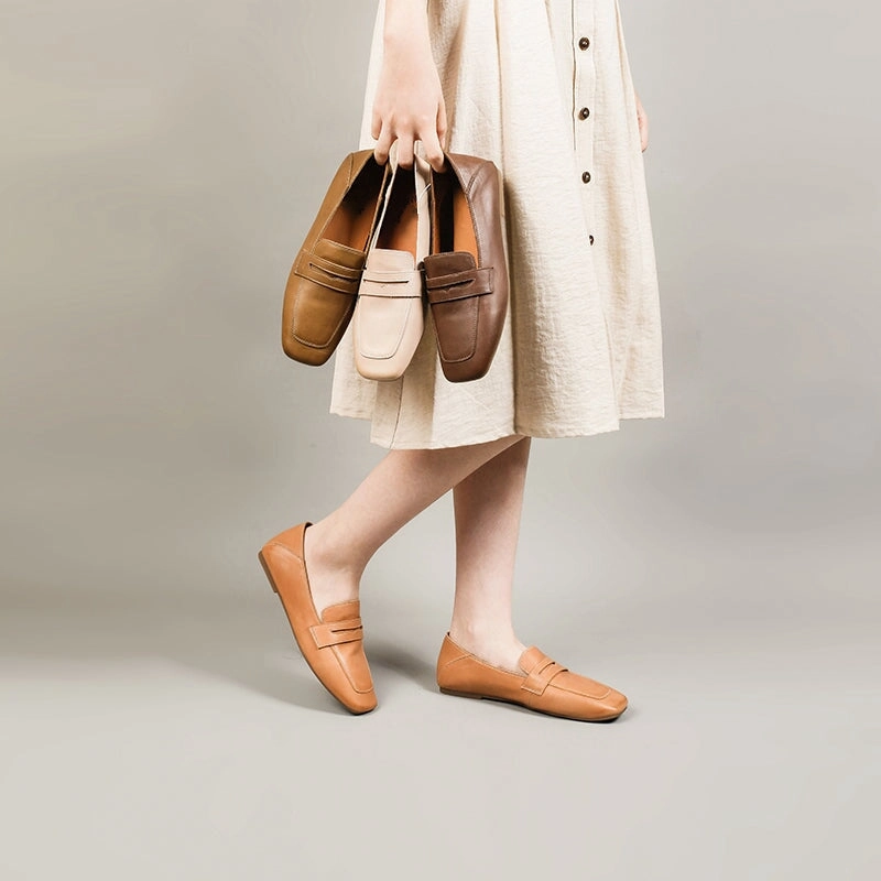 Dwarves Leather Penny Loafers for Women in Brown/Khaki/Beige/Coffee Christian Louboutin Loafers