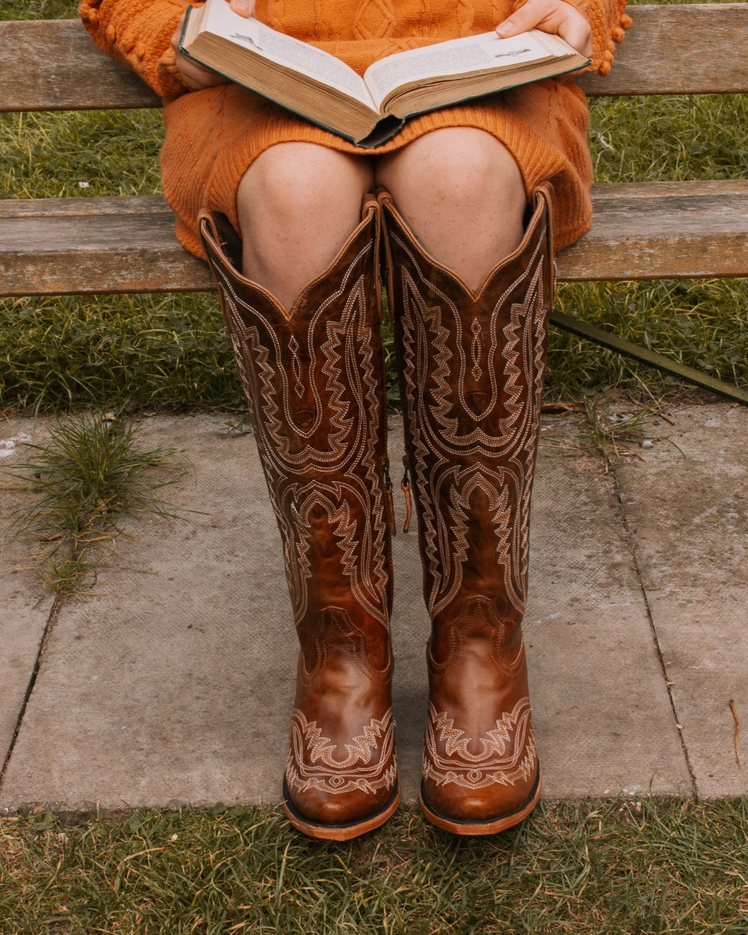 Ariat Casanova X Toe Cowboy Boots in Shades of Grain Wide Square Toe Work Boots