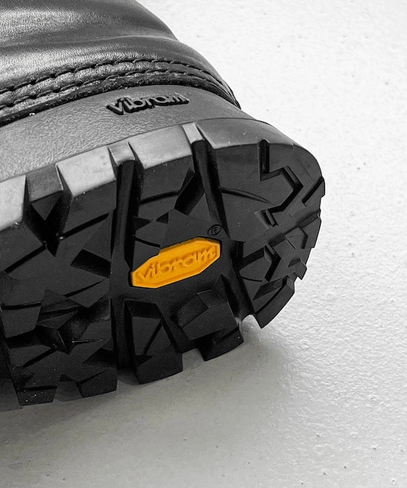 Corral Cowgirl Boots GUIDI Front zip boots "BLACK"