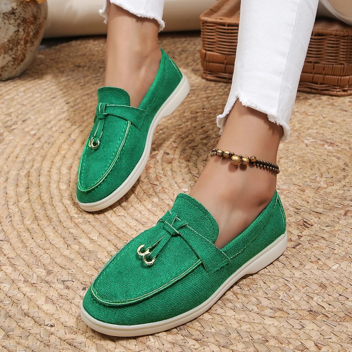 Women Loafers Slip on Ladies Flats Brand High Quality Spring Autumn Casual Flat Shoes Leather Cashmere Single Shoes Plus Size 42 Woodchuck Sato Tabi Loafers