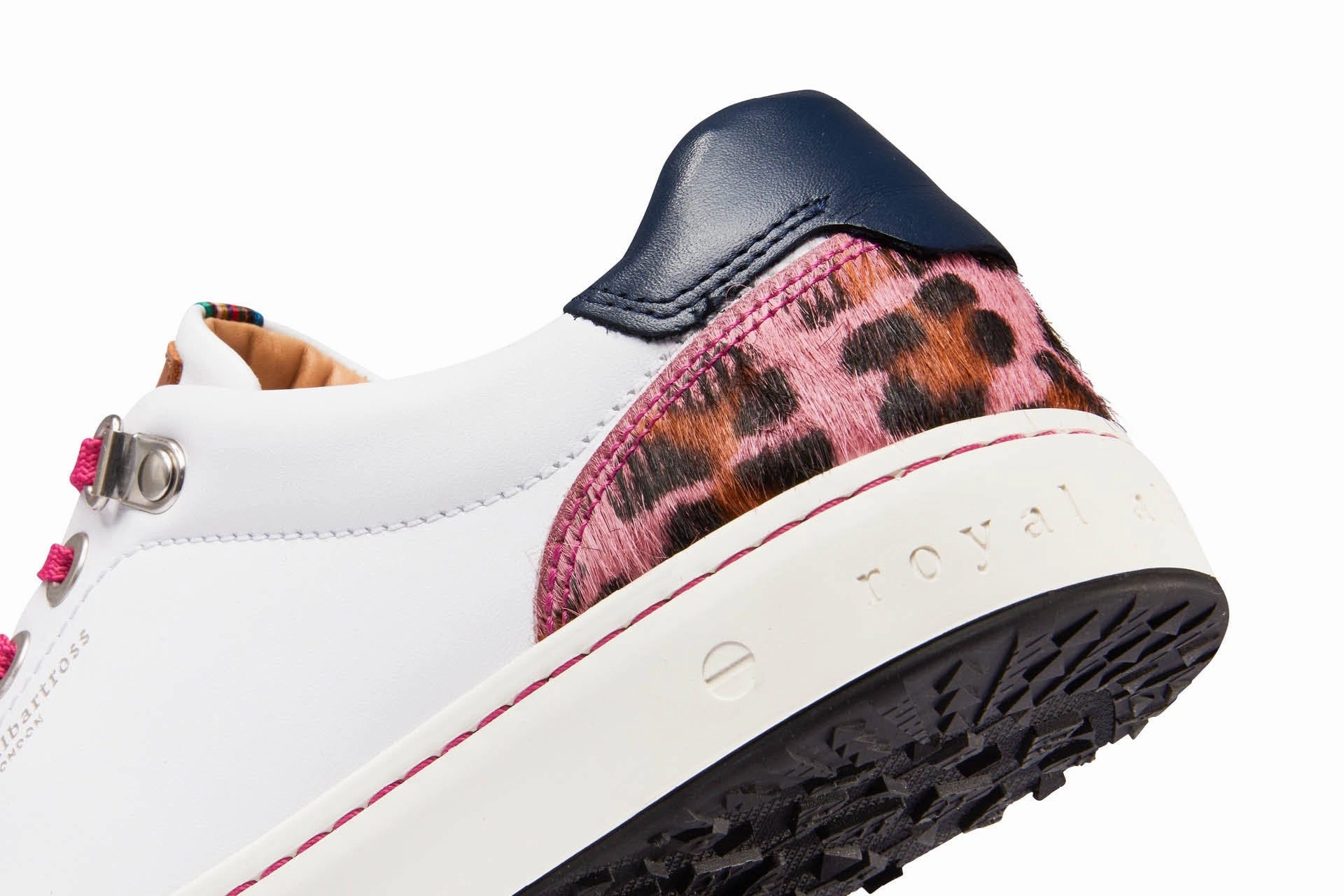 with padded collars Going Fieldfox | Pink Leopard