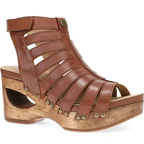 Adie Outfit Friendly