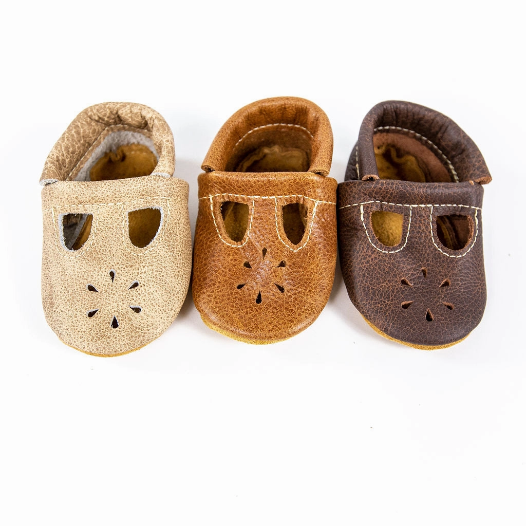 Latte, Saddle, Sable T-Strap Shoes Baby and Toddler