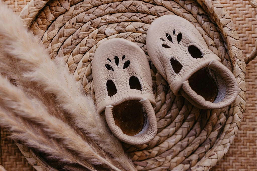 Converse Heels Sneakers Flax LOTUS T-strap Shoes Baby and Toddler