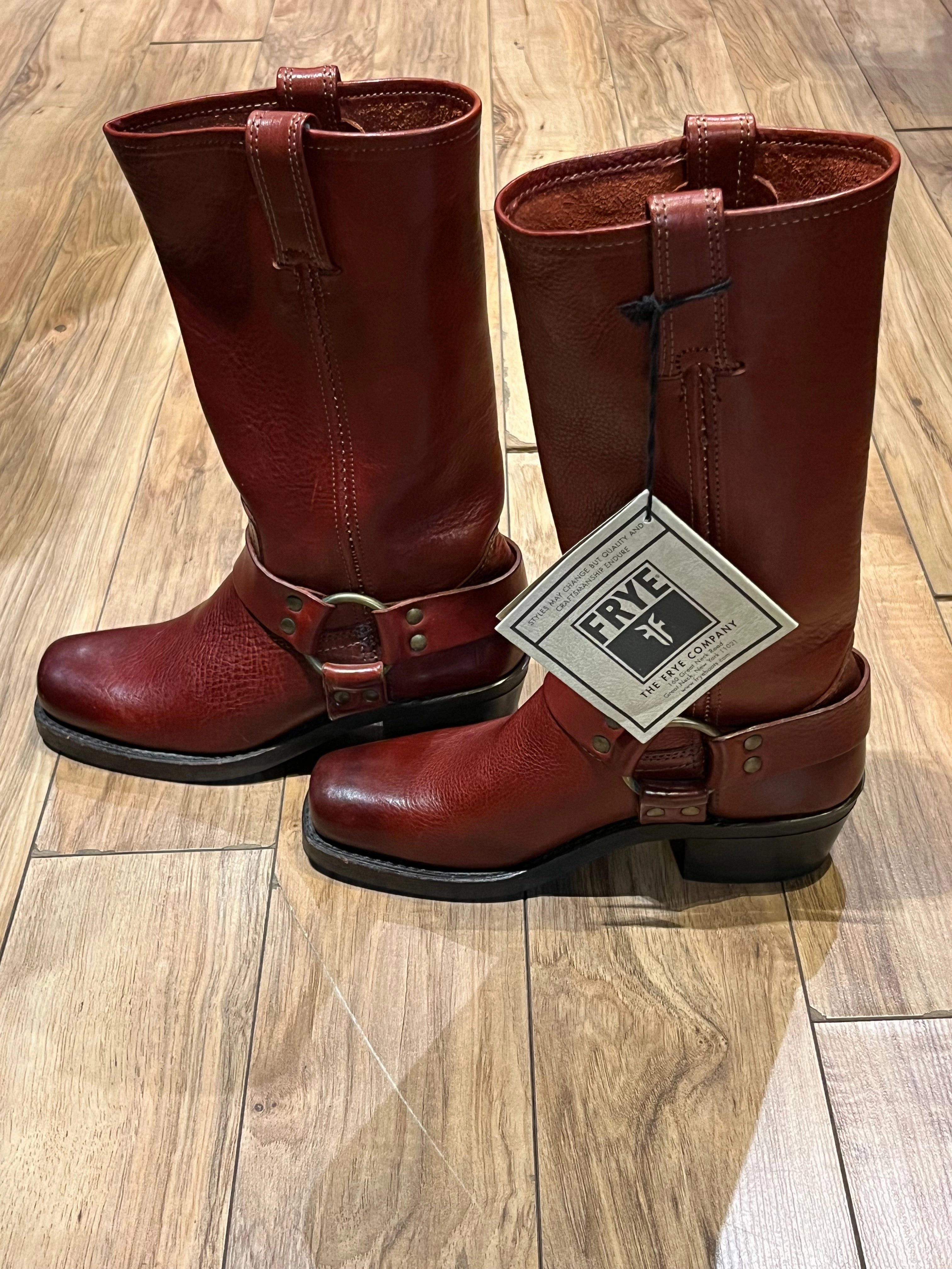 Frye Harness 12R Boots Cognac, NWT, Made in USA, Size 6 US Women Gum Boots