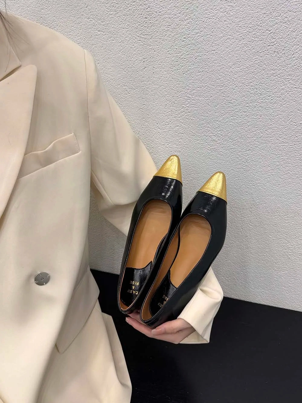 Boss Loafers binfenxie  -  Pointed Toe Women Flats Loafers 2024 New Arrivals Black Brown Beige Red Autumn Dress Shoes Woman Party Loafers Mules Size 35-39
