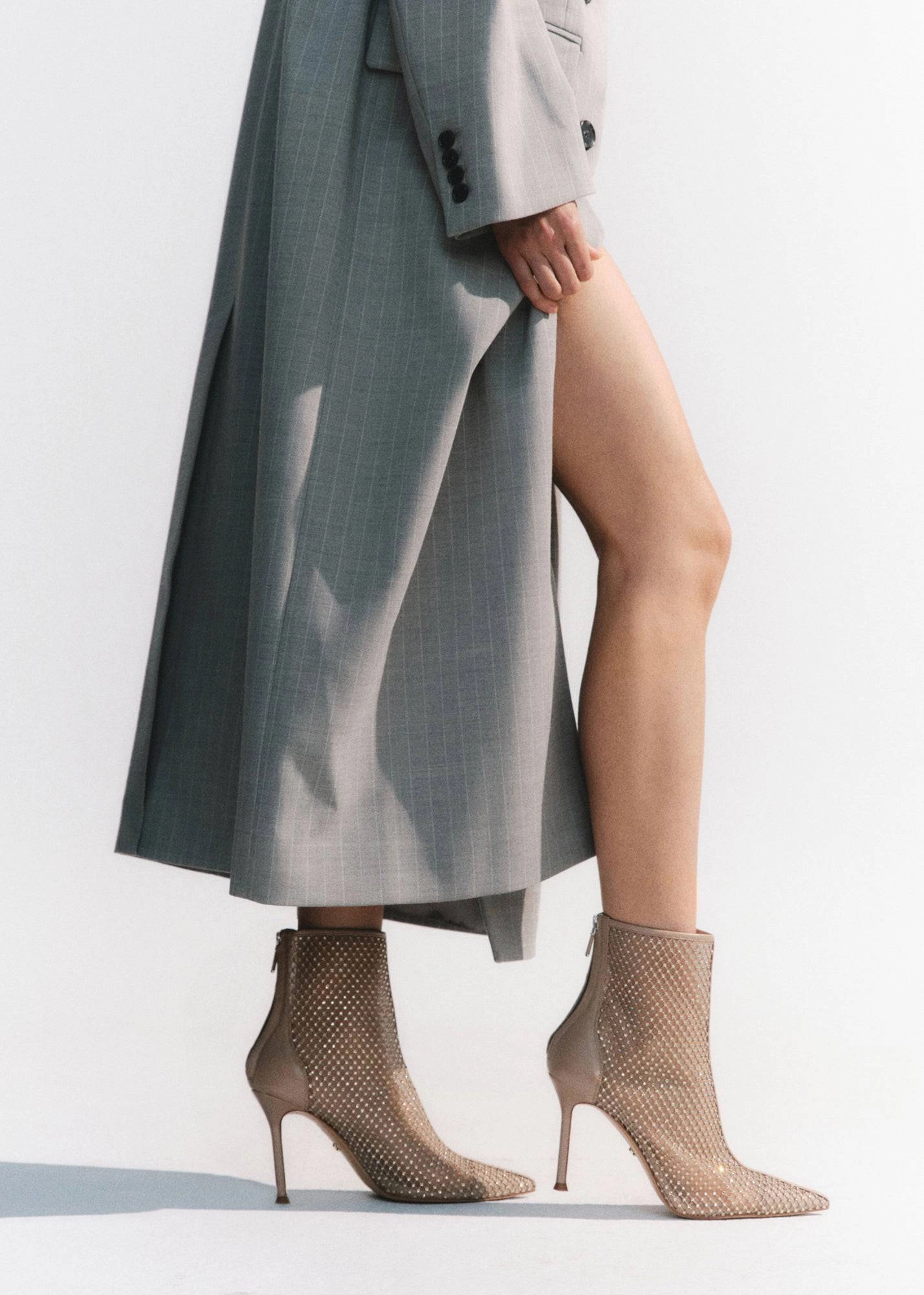 Derrick Rose Debuts New Adidas Basketball Shoe Gilda Booties in Nude Mesh