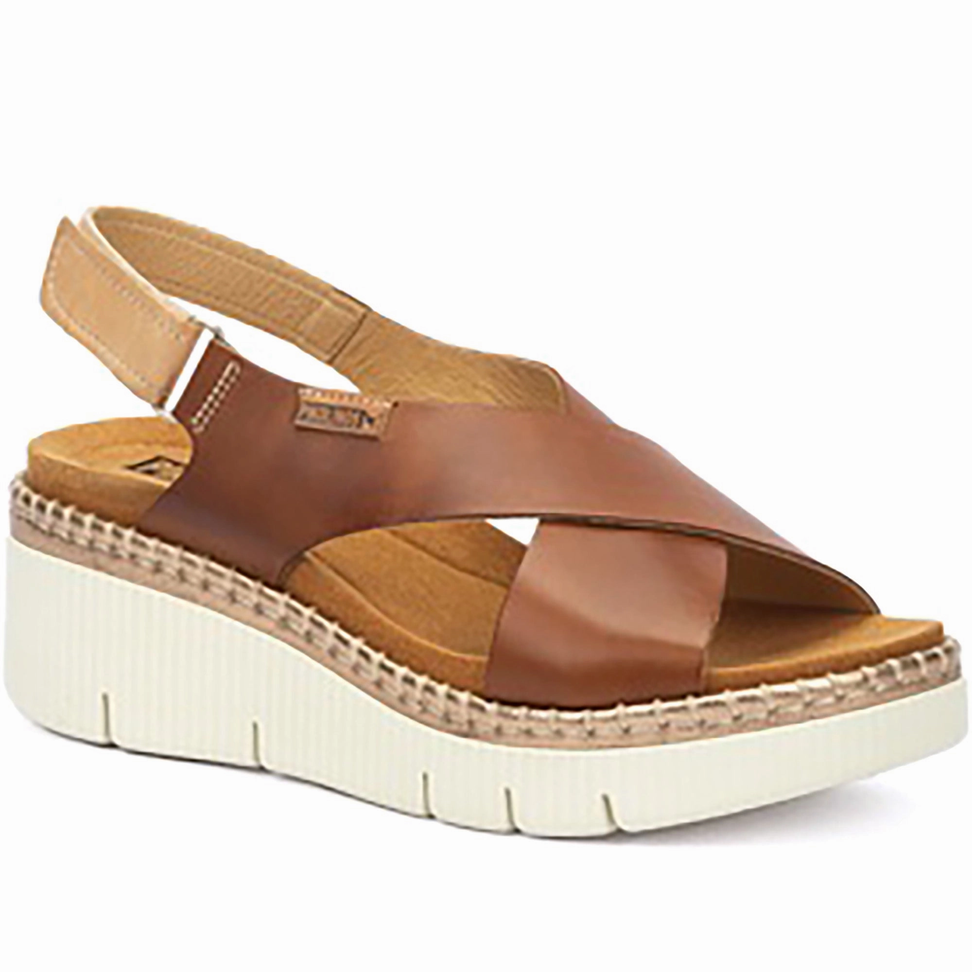 Gomera 0606C1 Travel-Ready Comfort