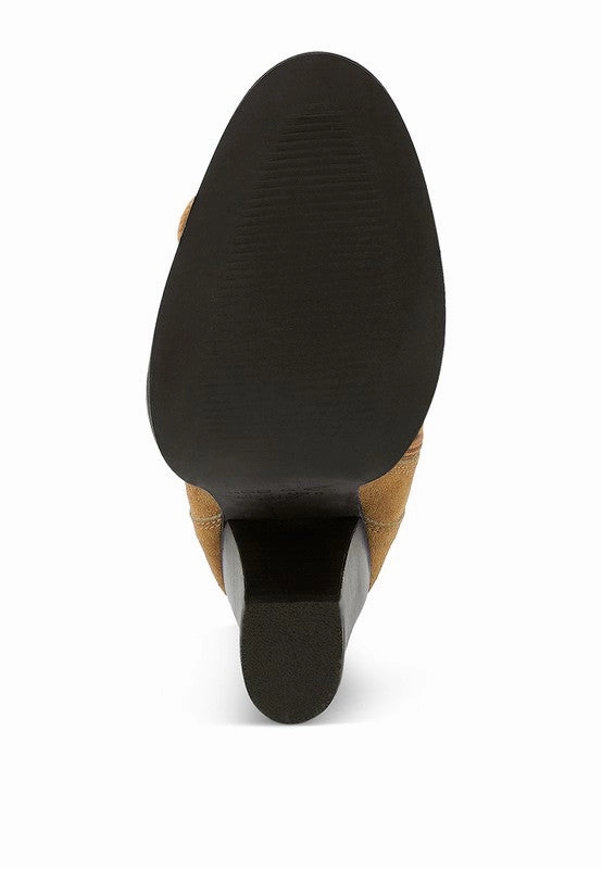 Adidas Alphaboost V2 Shoes GOOSE-FEATHER Antique High Heeled Ankle Boot