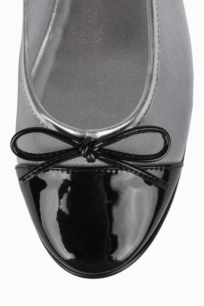 Flat Platform Derby Shoes Jeffrey Campbell  Women's Releve Silver M