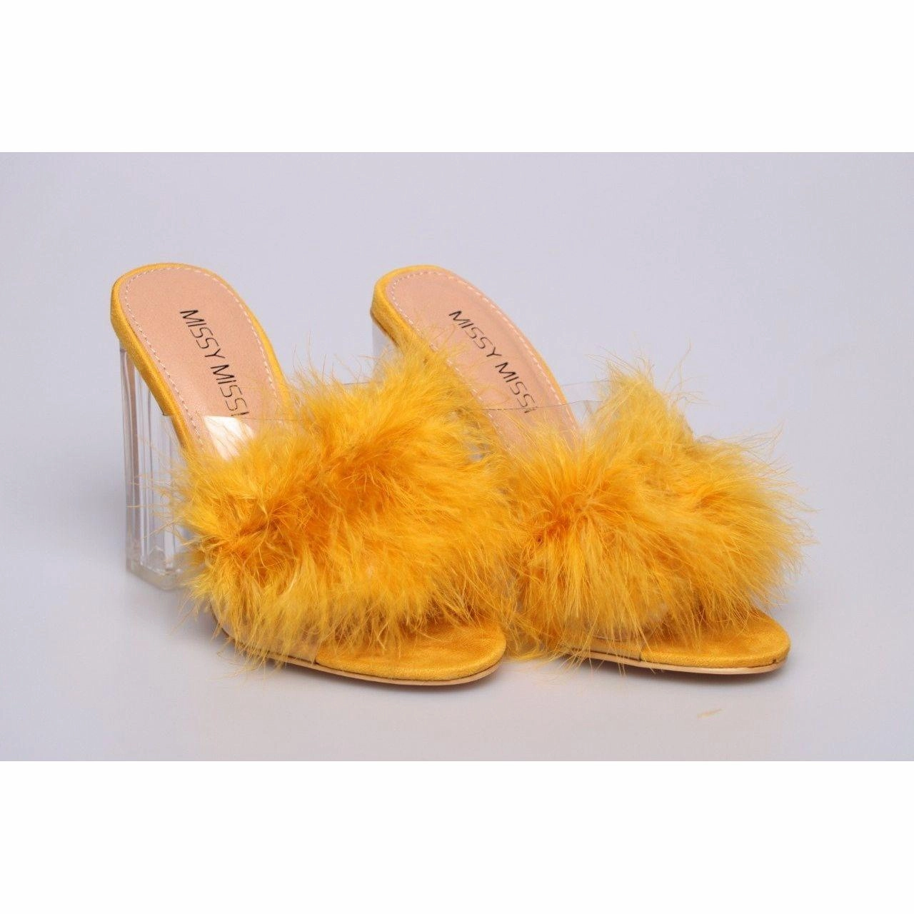 GLASS HEEL FER SHOES Asics Dynamic Duomax Shoes Price