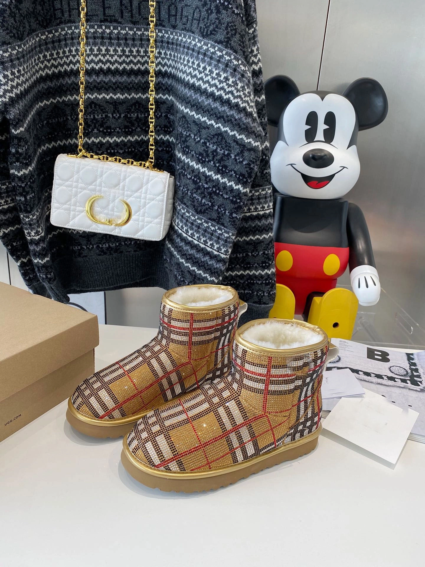 Tall Waterproof Snow Boots hot drill check fleece fur snow boots casual shoes women warm winter high quality 35-40