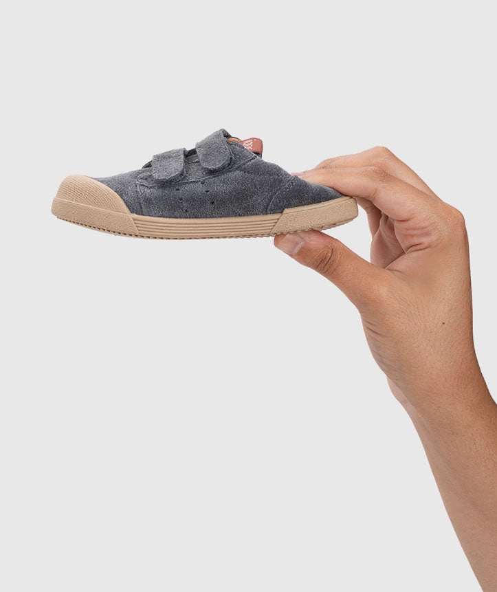 Igor Boy's and Girl's Tennis Suede Shoes - Gris Az Victoria Tennis Shoes