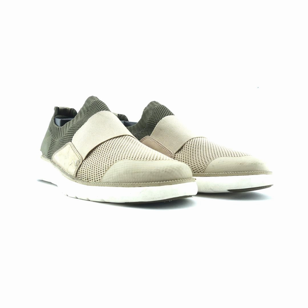 JHONSTON AND MURPHY . Wally Fleece Casual Shoe