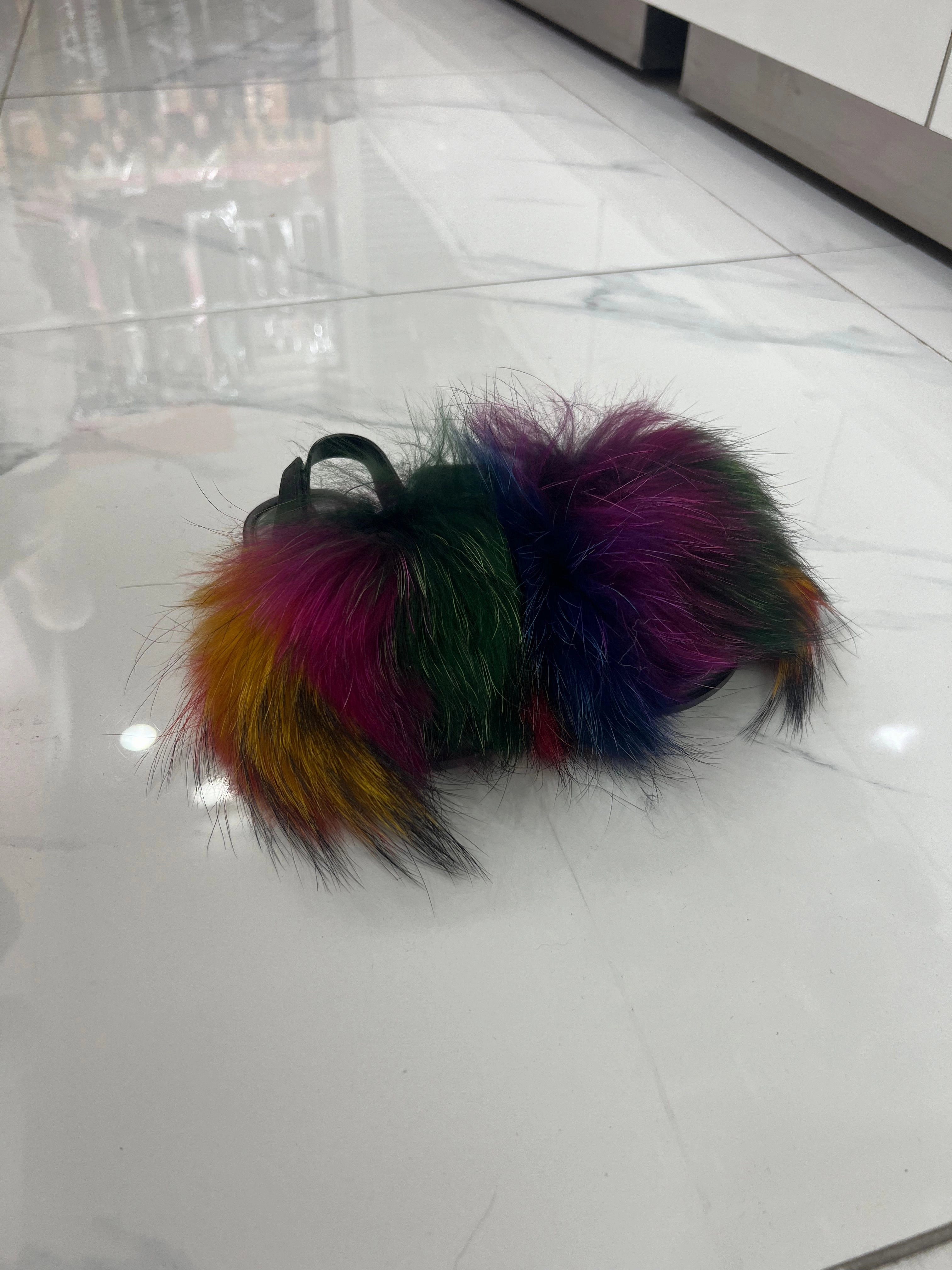 Toddler faux fur slides rakoun Parachute Slippers